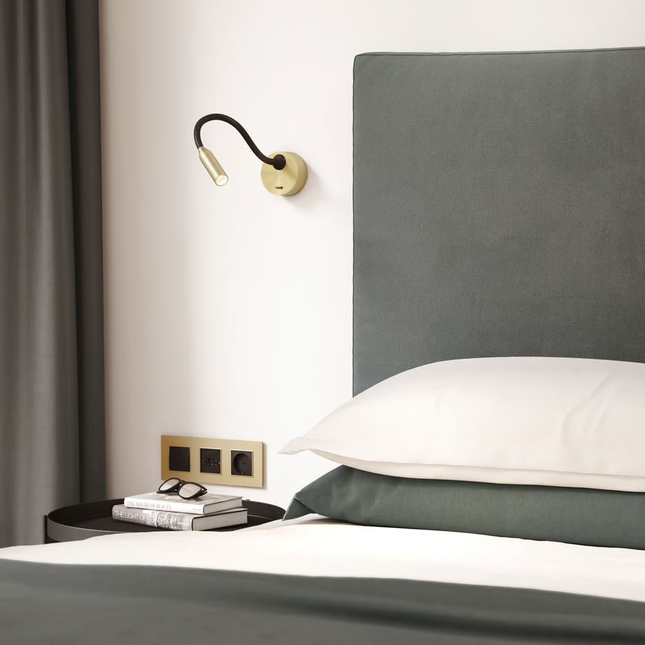 1435003 LUCCA SURFACE Matt Gold/Black/Matt Gold// настенный LED 1х3.6  х   