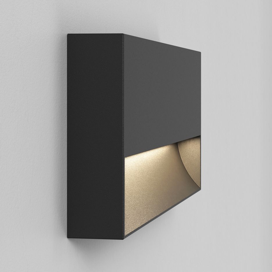 1466002  MORI 250 Textured Black/// настенный LED 3000/4000K CRI80 1х8.1  х   