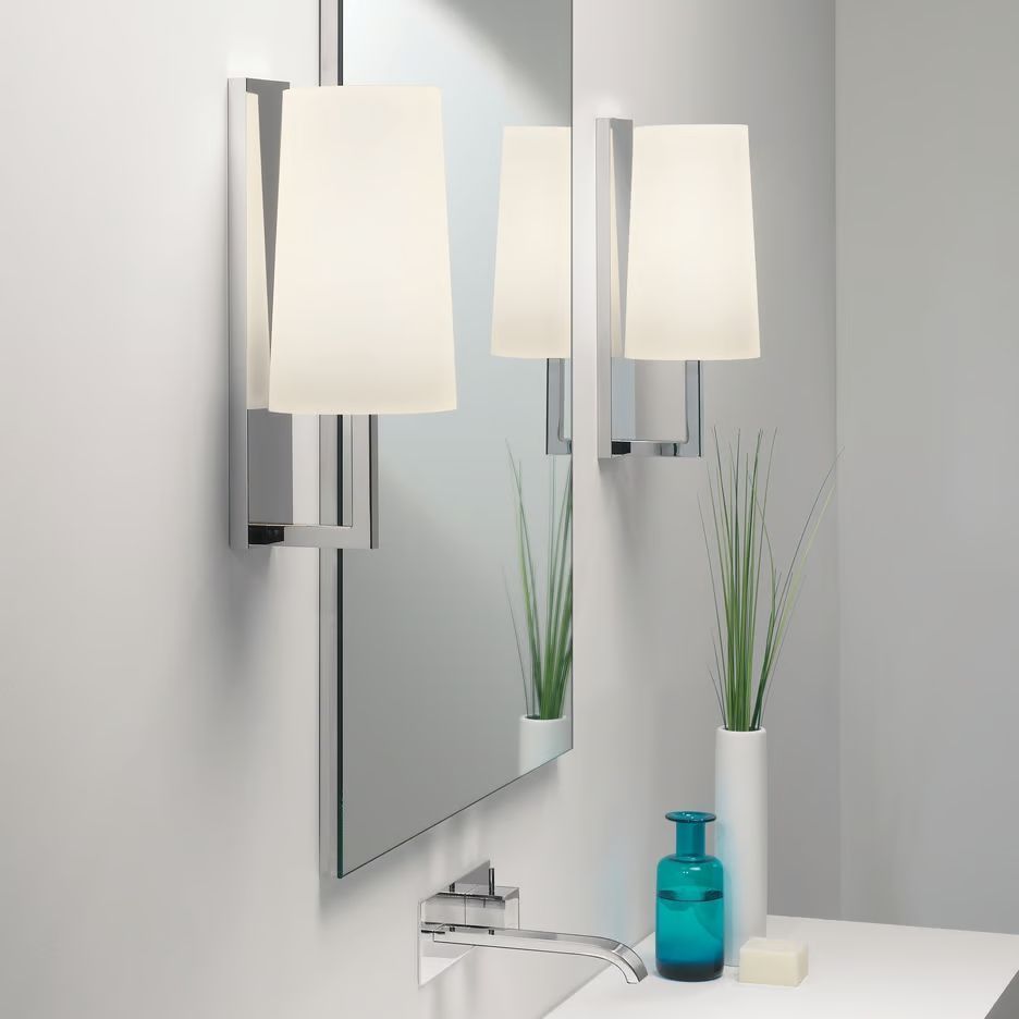 1214001+5018007 RIVA Polished Chrome/Opal White// настенный E27 LED 1х12  х   