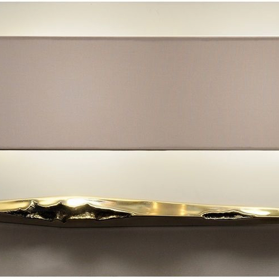 Halley Wall light – 022 HALLEY Cast brass/Lampshade in grey silk shantung with mirror linen// настен   