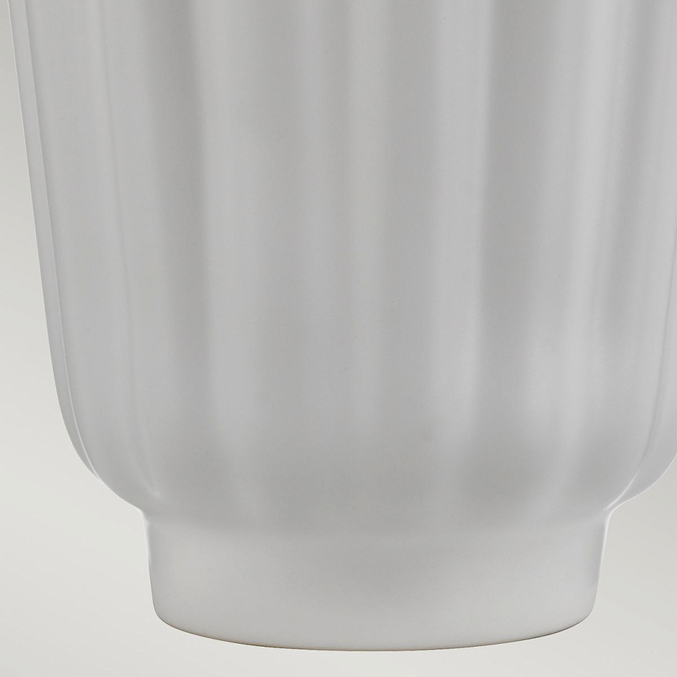 QN-BEXLEY-TL-WPN BEXLEY White & Polished Nickel/Light Ivory with silver laminate inner// настольный    