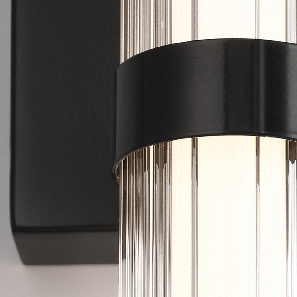 QN-FAYTON-M-BK FAYTON Matte Black/Clear// настенный LED 1х21,6  х   