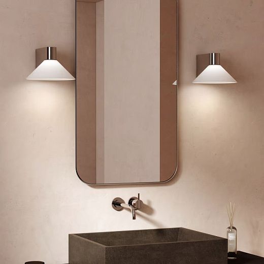 1451001 CONIC Polished Chrome/White//матовый настенный G9 LED 1х3.5  х  1451001