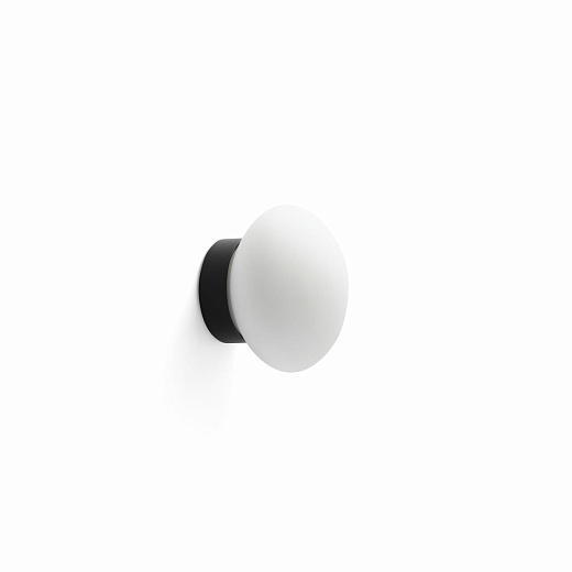 60007 NUBO matt black/opal// настенный LED 1х7.8  х  60007