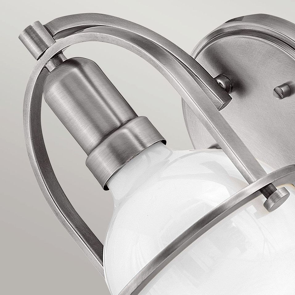 QN-SOMERSET1-BN SOMERSET Brushed Nickel/Opal// настенный E27 1х60  х   
