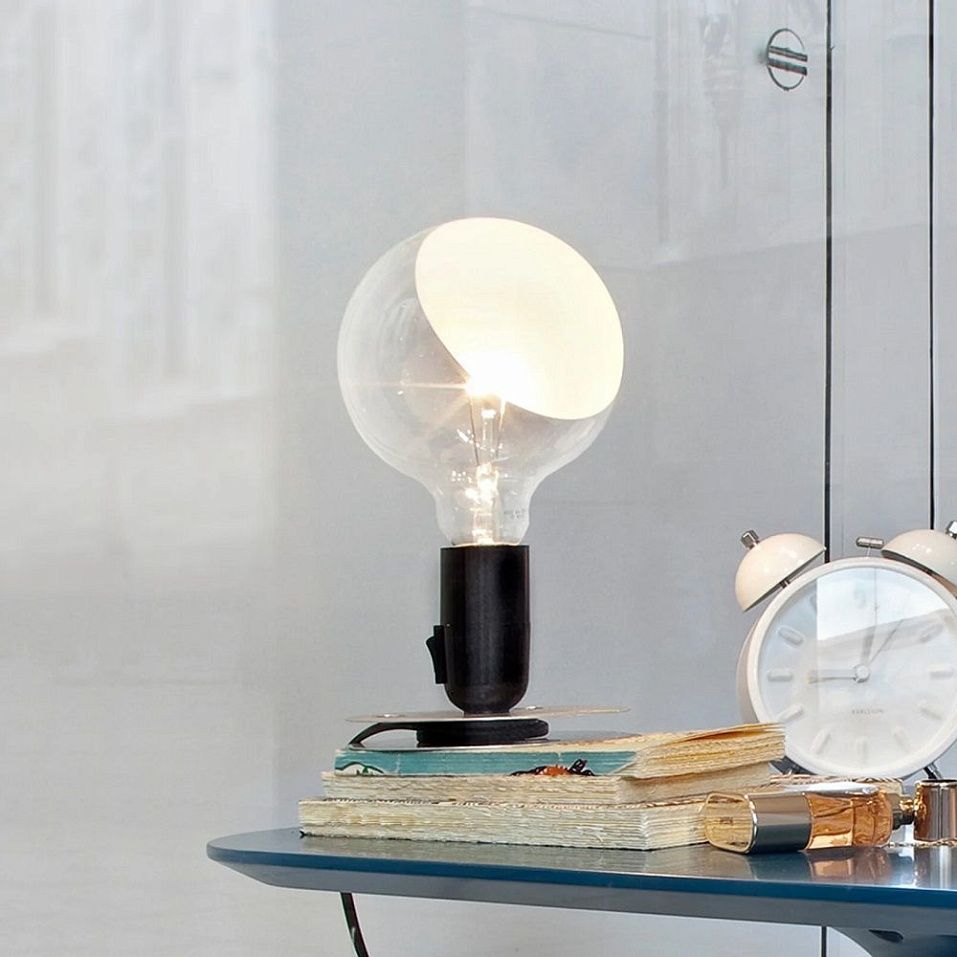 F3300000 Lampadina BLACK/CLEAR// настольный E27 1х5  х   