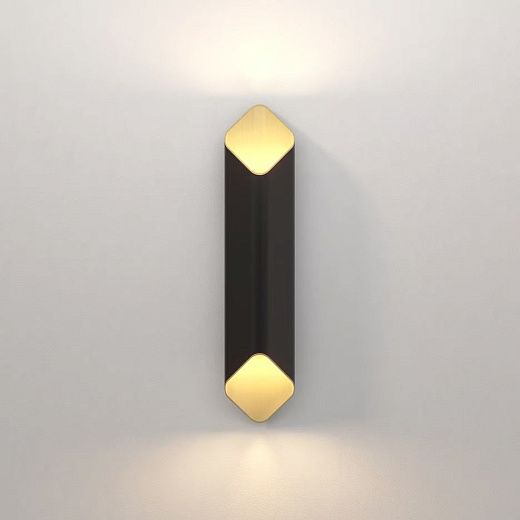 1481017 AKO 600 Phase Matt Black / Gold///матовый настенный LED 1х15.9  х  1481017