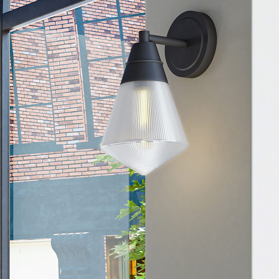 QN-WILLARD-1WB-UBZ-PG WILLARD Urban Bronze/Clear Prismatic// настенный E27 1х60  х   