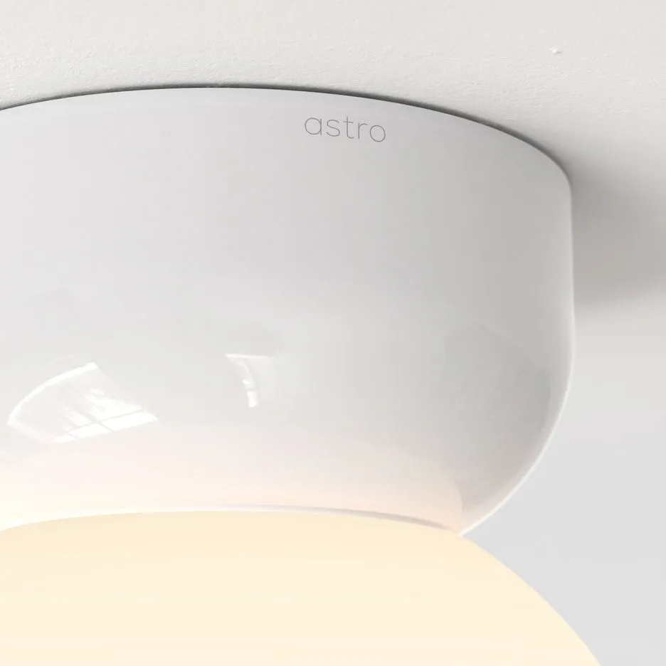 1472004 LYRA Ceiling 180 Gloss Glaze White/white// потолочный E27 1х20  х   